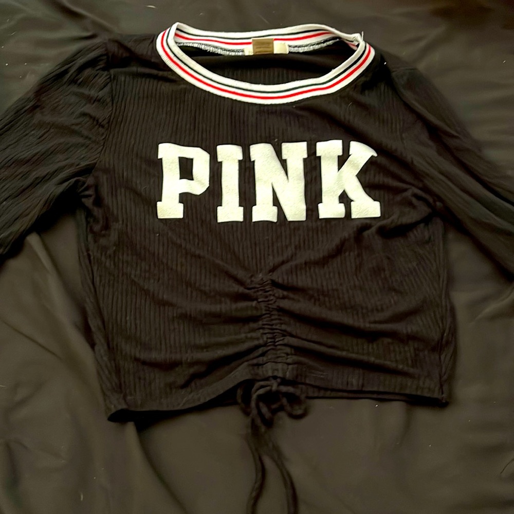 Long sleeve crop top